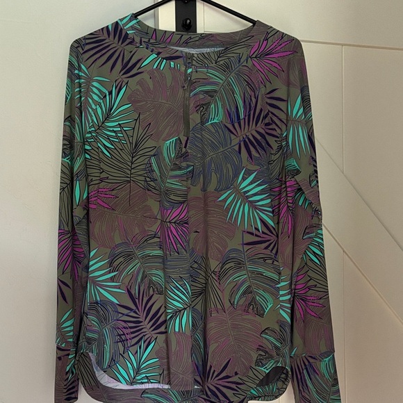 Title Nine Tropical Leaf Print Long Sleeve 3/4 Zip Rash-guard Sun Top - Picture 2 of 8